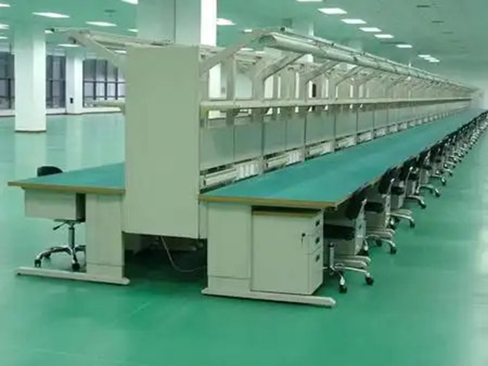 防靜電工作臺(tái)的安裝是否復(fù)雜？